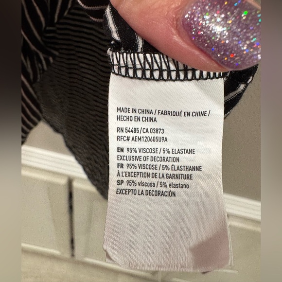 2/$10 American Eagle Floral Tank Top - Picture 3 of 5